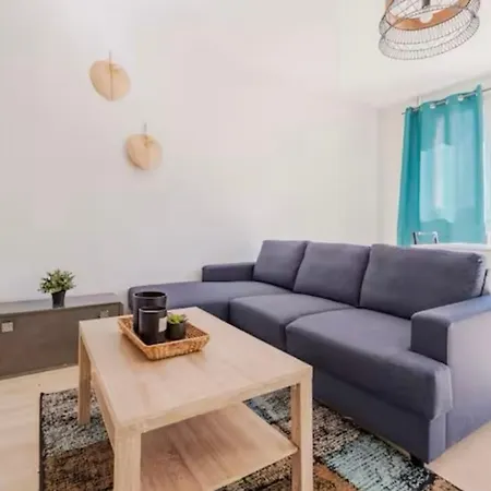 Lumineux, Chaleureux Et Spacieux T2 Parking Wifi Apartment *